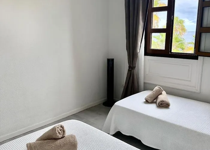 Sunny Americas-ocean View-heated Pool